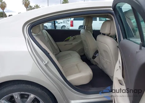 2014 Buick Lacrosse Premium I Group z USA, uszkodzony, nr VIN 1G4GD5G33EF143511